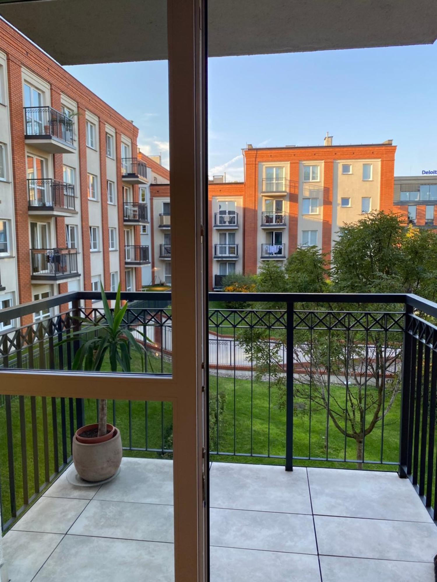 Best Inn Poznan Apartament Wojskowa Экстерьер фото